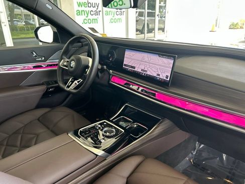 Used 2026 BMW 740i xDrive AWD/4WD image 25