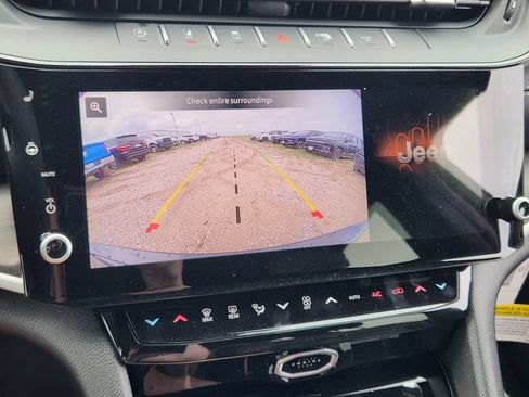 New 2026 Jeep Grand Cherokee Limited RWD image 13