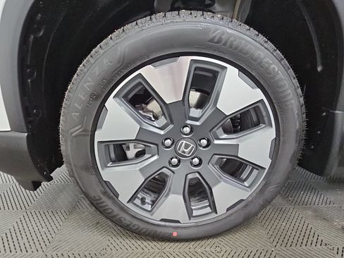 New 2026 Honda Pilot Touring image 47