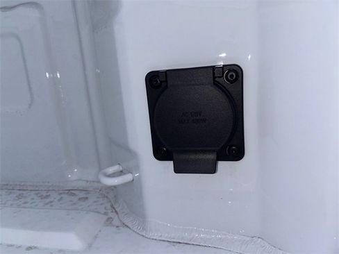 New 2026 Chevrolet Silverado 1500 W/T image 25