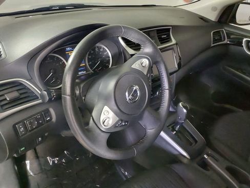Used 2019 Nissan Sentra SV FWD image 10