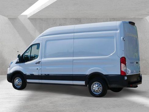 Used 2023 Ford Transit 350 148 High Roof AWD image 4