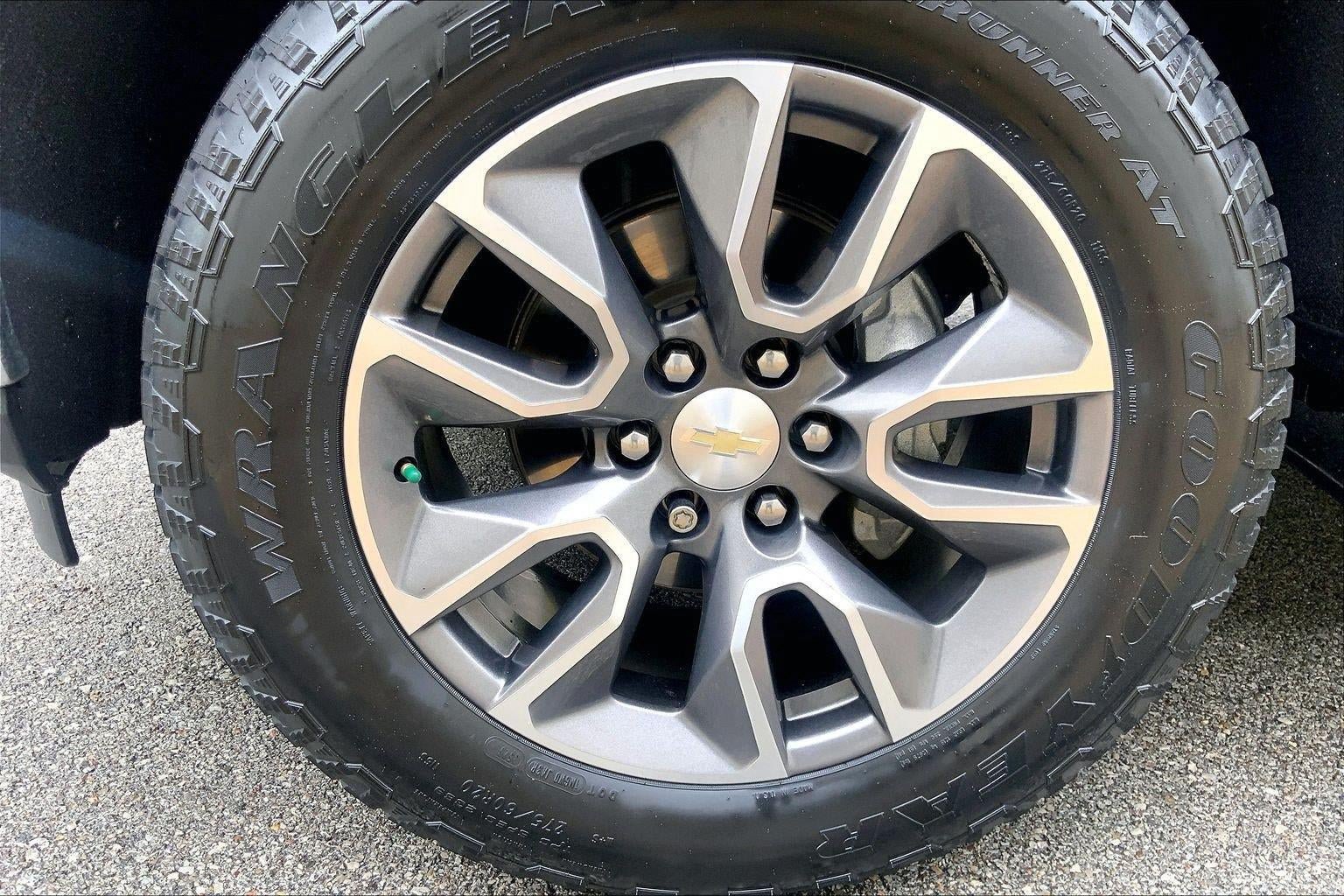 Used 2020 Chevrolet Silverado 1500 LT w/ Texas Edition AWD/4WD image 9