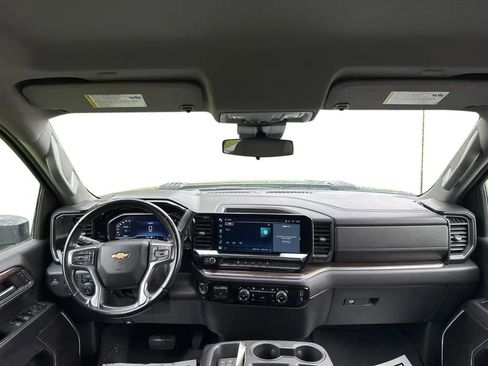 Used 2024 Chevrolet Silverado 2500 LT AWD/4WD image 29