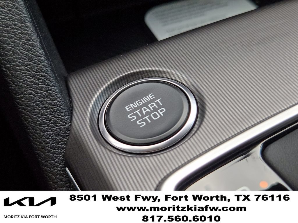 New 2026 Kia Sportage SX AWD/4WD image 17