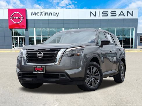 Certified 2024 Nissan Pathfinder S AWD/4WD image 1