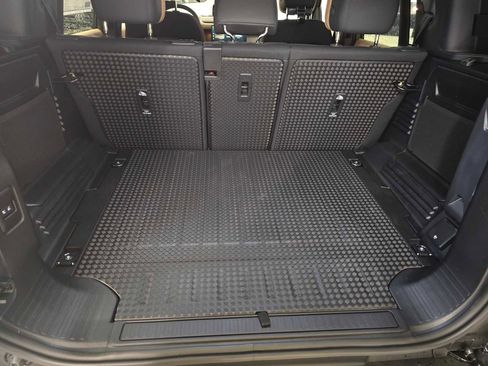 New 2026 Land Rover Defender 110 X image 16