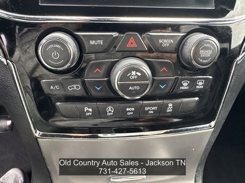 Used 2019 Jeep Grand Cherokee Limited AWD/4WD image 32