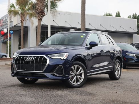 Used 2025 Audi Q3 2.0T Premium AWD/4WD image 1