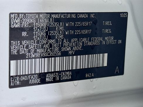 Used 2025 Toyota RAV4 XLE w/ Convenience Package image 12