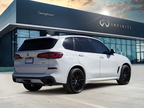 Used 2021 BMW X5 sDrive40i w/ M Sport Package image 3