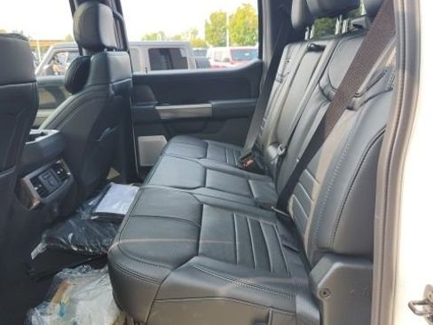 New 2026 Ford F250 Platinum image 35