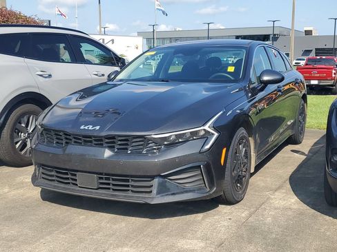 Used 2025 Kia K5 LXS FWD image 2