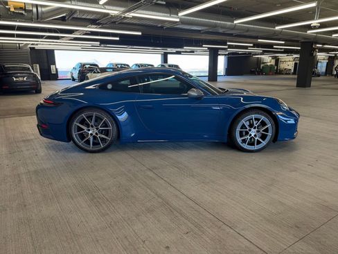 Certified 2025 Porsche 911 Carrera T RWD image 5