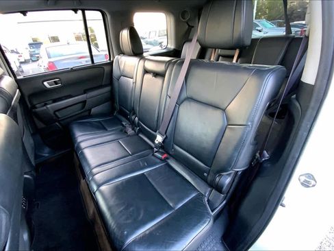 Used 2013 Honda Pilot Touring image 20