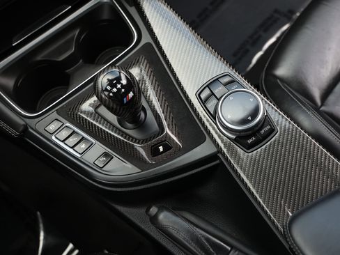 Used 2015 BMW M4 Coupe RWD image 40