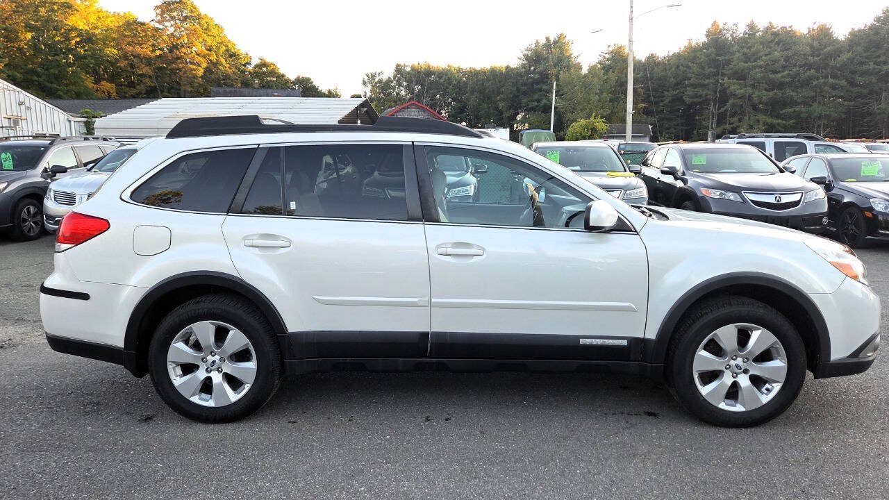 Used 2012 Subaru Outback 2.5i Limited AWD/4WD image 17