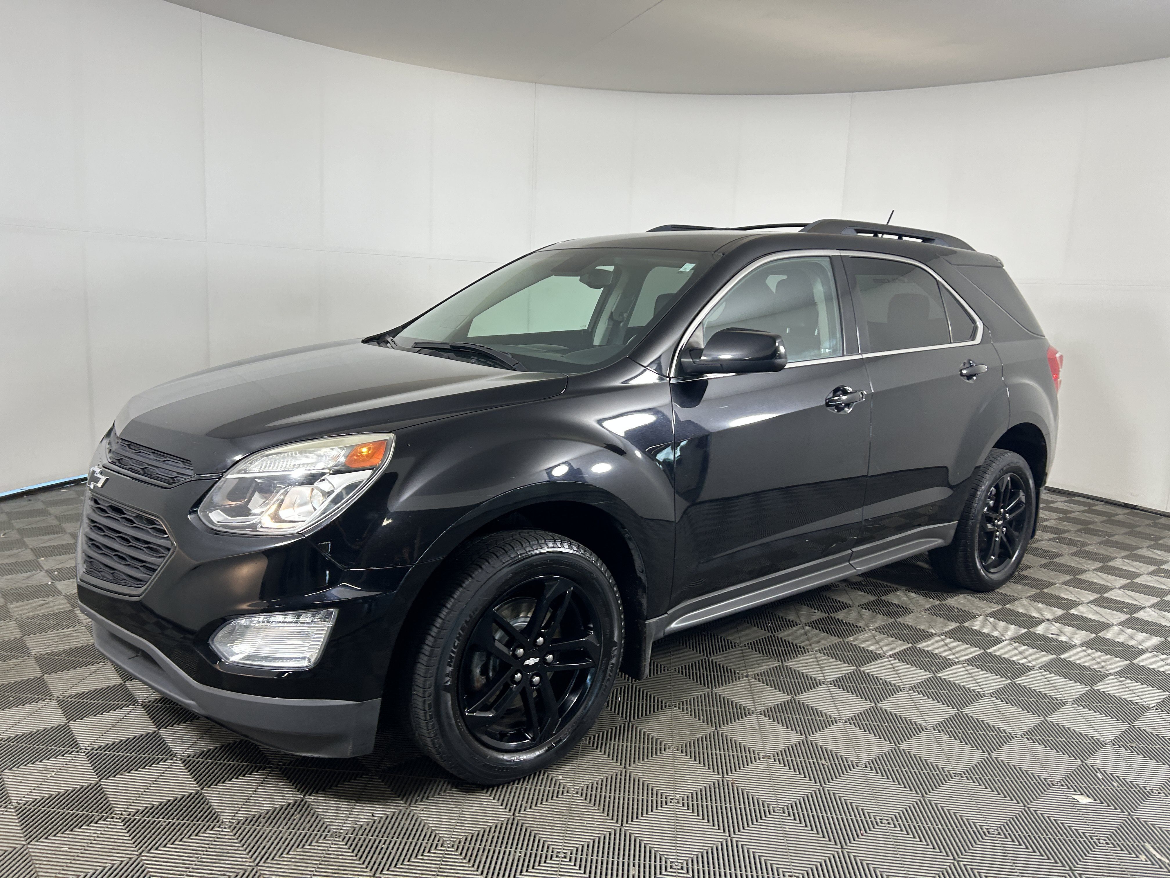 Used 2017 Chevrolet Equinox LT w/ Midnight Edition AWD/4WD image 1