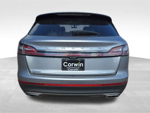 Used 2021 Lincoln Nautilus AWD w/ Equipment Group 101A image 11