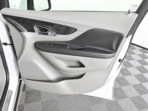 Used 2016 Buick Encore Leather image 10