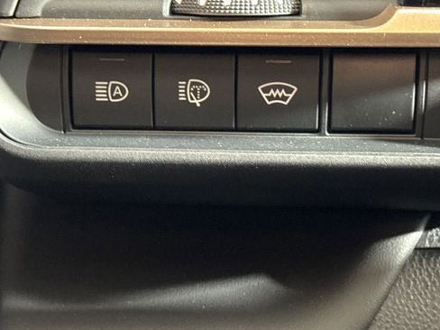 New 2026 Toyota Crown Signia AWD/4WD image 34