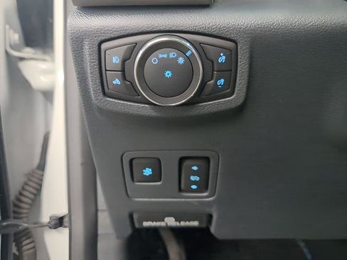 Used 2022 Ford F450 Lariat w/ Lariat Ultimate Package image 9