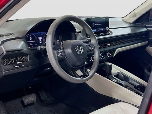 Used 2023 Honda Accord EX image 7