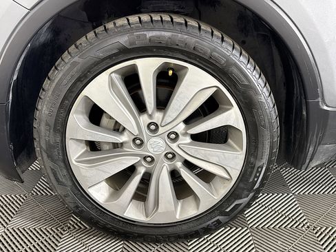 Used 2020 Buick Encore Preferred image 37