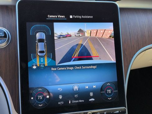 Used 2025 Mercedes-Benz C 300 Sedan image 24