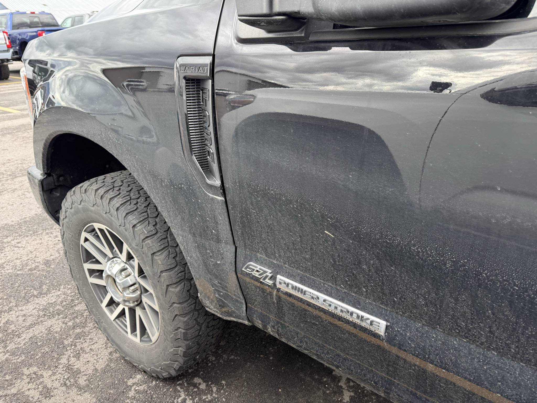 Used 2017 Ford F350 Lariat w/ Lariat Ultimate Package AWD/4WD image 7