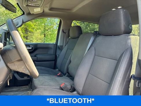 Used 2019 Chevrolet Silverado 1500 Custom Trail Boss w/ Custom Convenience Package AWD/4WD image 6