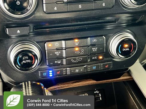Used 2015 Ford F150 Lariat AWD/4WD image 9