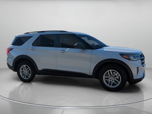 New 2026 Ford Explorer Active w/ Active Comfort Package image 37