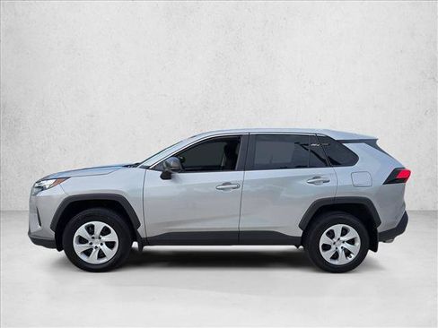 Used 2024 Toyota RAV4 LE FWD image 8