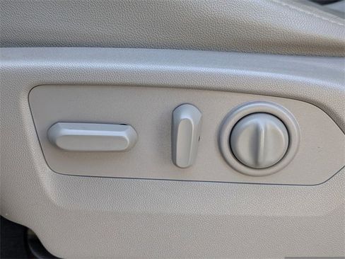 Used 2019 GMC Sierra 1500 SLT w/ SLT Premium Plus Package image 20