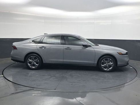 New 2025 Honda Accord EX-L image 3