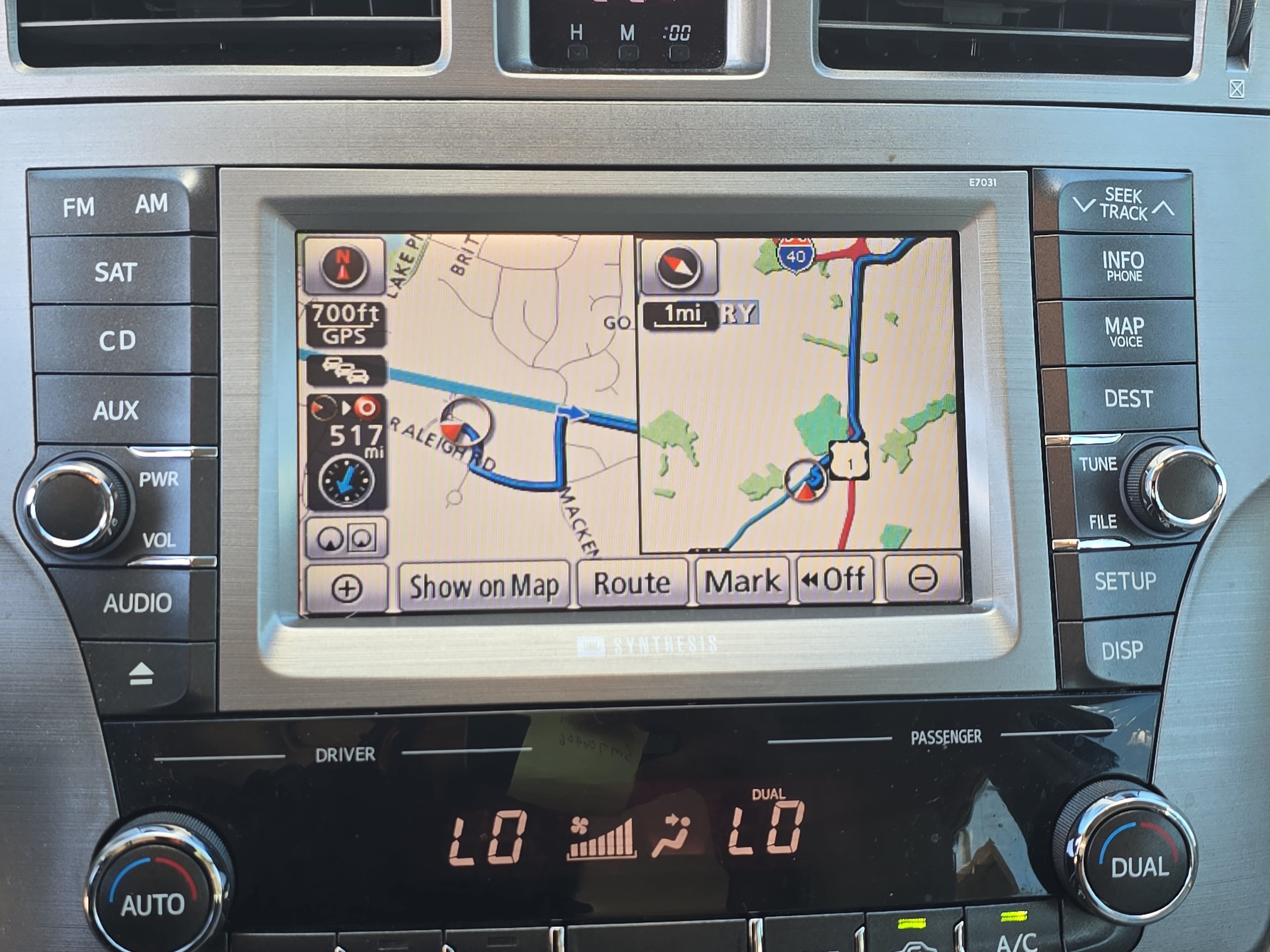 Used 2012 Toyota Avalon Limited FWD image 20