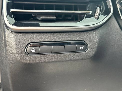 Used 2026 INFINITI QX60 Sport AWD/4WD image 16