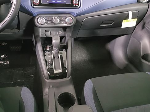 New 2025 Nissan Versa SV w/ Trunk Package image 31