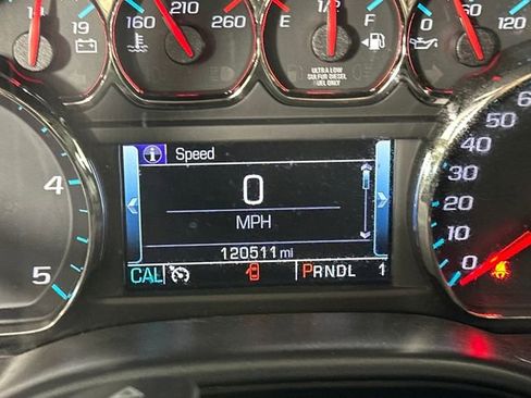 Used 2018 Chevrolet Silverado 2500 High Country w/ Duramax Plus Package image 18