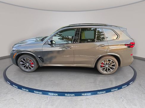 New 2026 BMW X5 xDrive40i w/ M Sport Package AWD/4WD image 8