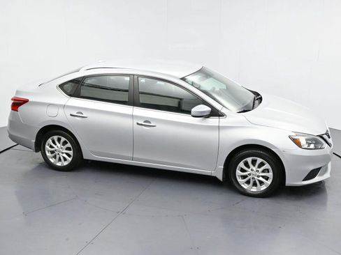 Used 2019 Nissan Sentra SV FWD image 34