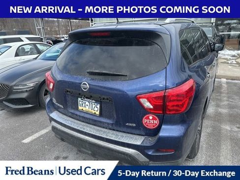 Used 2017 Nissan Pathfinder S image 9