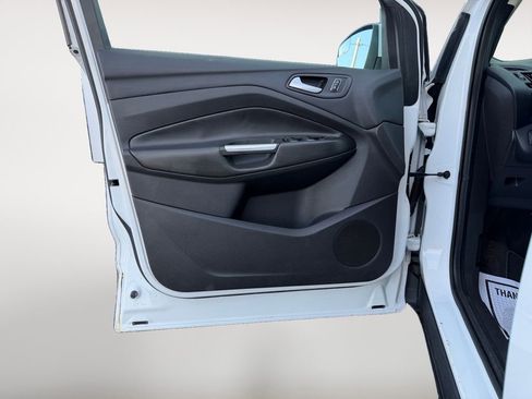 Used 2014 Ford Escape SE image 14