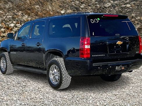Used 2012 Chevrolet Suburban LS w/ Convenience Package 1 image 10