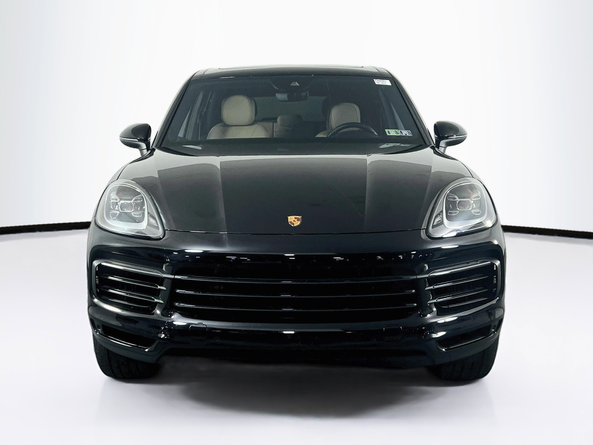 Used 2023 Porsche Cayenne AWD/4WD image 2