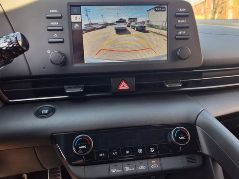 New 2025 Hyundai Elantra Sport FWD image 9