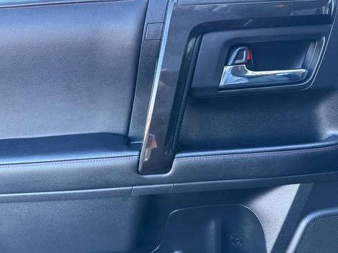 Used 2024 Toyota 4Runner TRD Off-Road Premium image 12