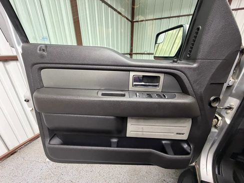 Used 2011 Ford F150 Raptor w/ Raptor Luxury Pkg image 8