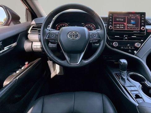 Used 2024 Toyota Camry XSE FWD image 10